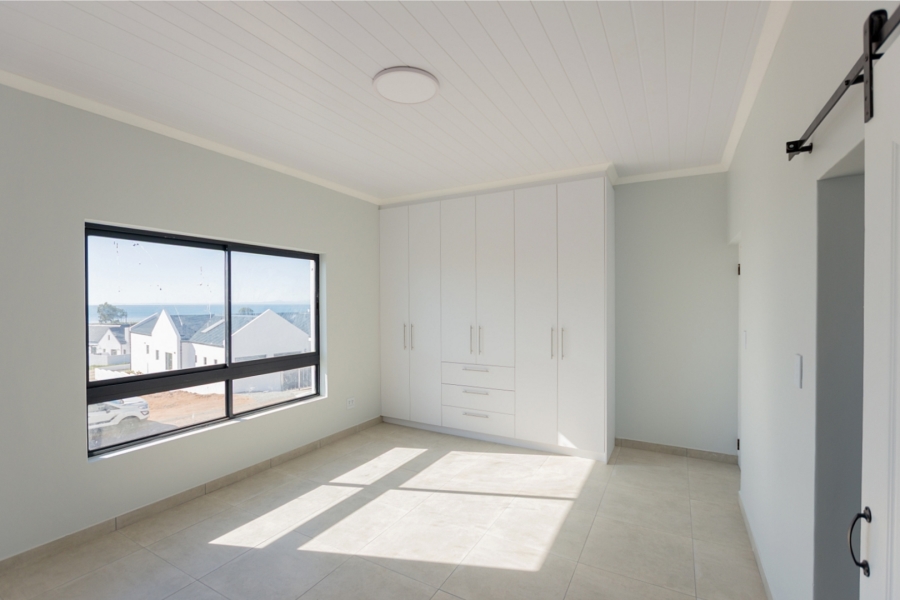 4 Bedroom Property for Sale in Da Gama Bay Western Cape